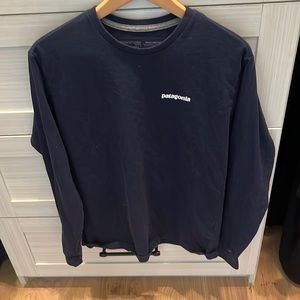 Patagonia Mens Navy Responsibili-tee size Small